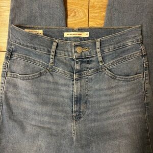 Levi’s Super Skinny Jeans